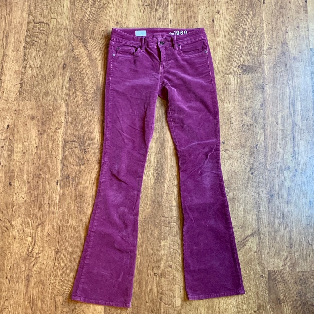 Gap 1969 Skinny Boot Cords, Size 26 Purple